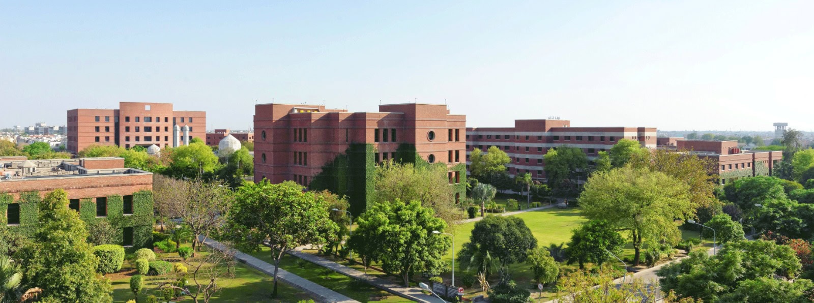 LUMS Secures Major Gates Foundation Grant to Launch Pakistan’s First National AI Hub