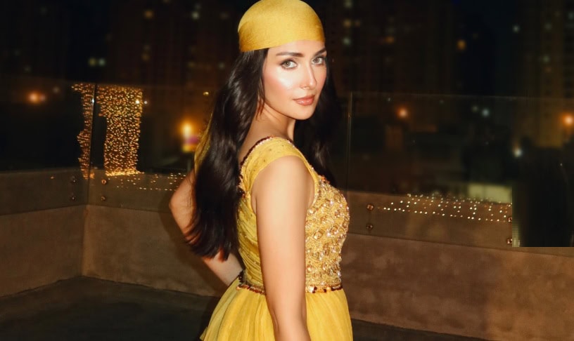 Ayeza Khan Celebrates Eid With Stylish Photoshoot