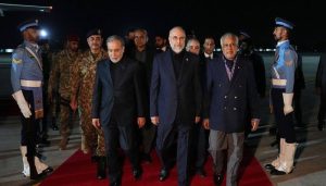 Iranian Delegation Arrives In Islamabad For Historic Talks With Us To End Me Conflict