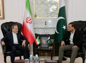 Irans Top Diplomat Calls On Pakistans Military Chief But Agenda Keeps Under Wraps