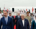 Aga Khan V Rahim Al Hussaini Gets Warm Welcome On First Official Visit To Pakistan