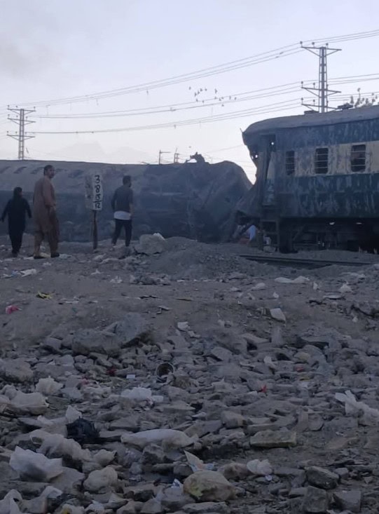 Jaffar Express Blast In Quetta Live Updates