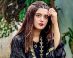 Kanwal Aftab Faces Backlash Over Makeup Debate During Hajj Journey