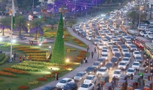 Liberty Chowk Shutdown For Marka E Haq Event Causes Severe Traffic Jam In Gulberg