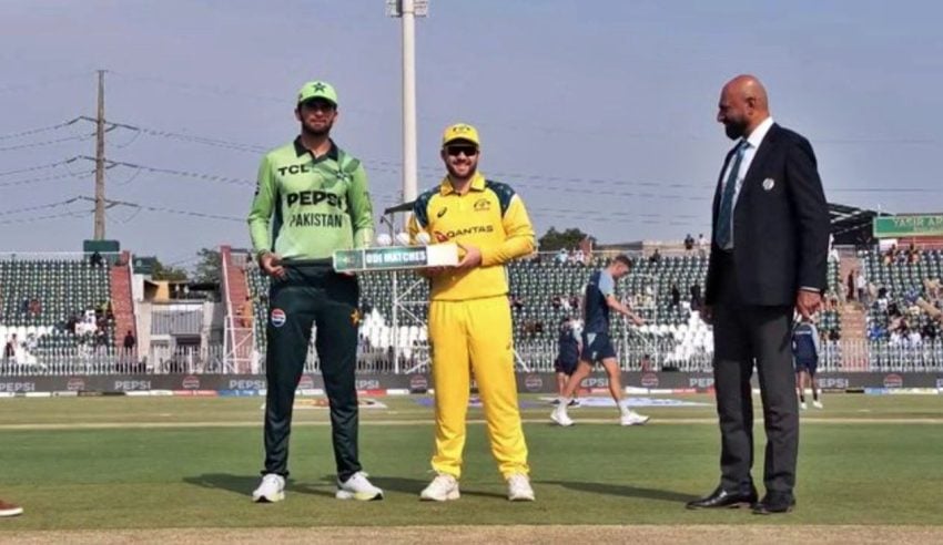 Pakistan Opt To Bowl First In Maiden Odi Against Australia