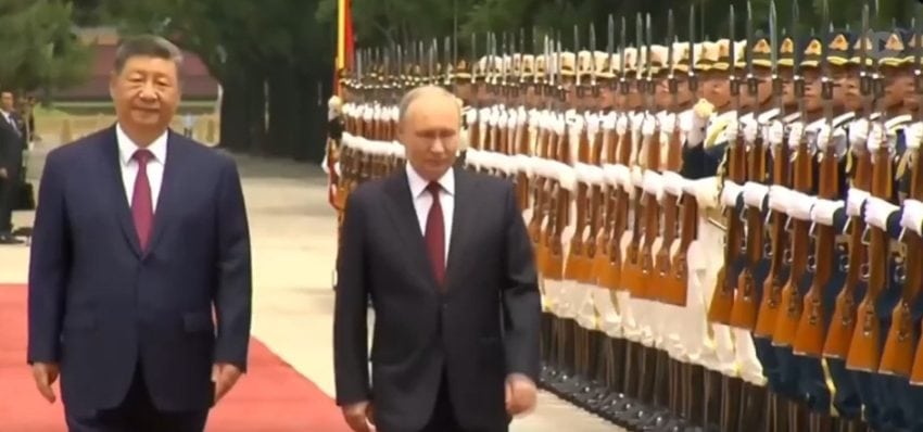 Putin Meets Xi Jinping As China Russia Push For New Global Balance