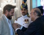 Shahid Afridi Honoured With Hilal E Imtiaz At Civil Awards Ceremony