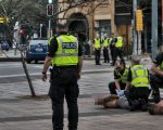 Anti Muslim Attack Near Edinburghs Sighthill Mosque Leaves 5 Injured Probe Underway