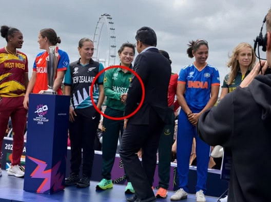 Fatima Sanas Handshake With Icc Officials Goes Viral At World Cup Event