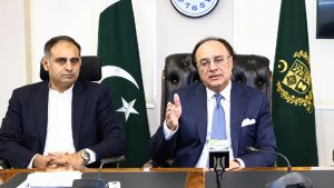 Govt Launches Fixed Tax Scheme For Small Retailers To Expand Tax Net