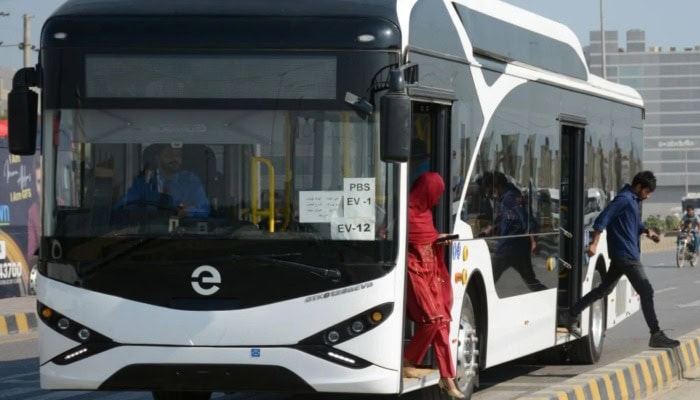 Karachi Electricity Loadsheeding Disrupts Electric Bus Service