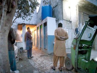 Only 5 Public Toilets For Transgender Persons 10 For Disabled In Punjab Lhc Told