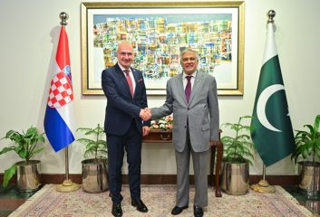 Croatian Fm Stresses On Expanding Bilateral Ties During First Visit To Pakistan