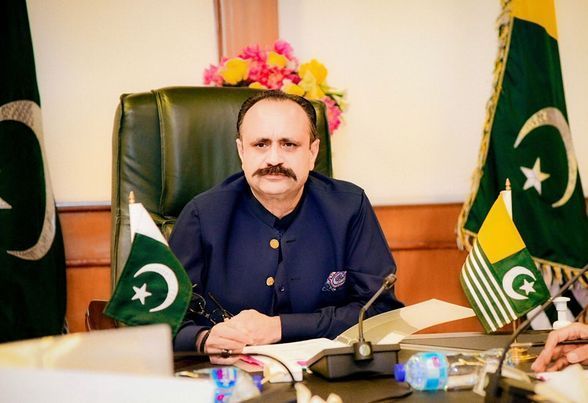 Ex Ajk Pm Tanveer Ilyas Convoy Comes Under Attack Guard Killed