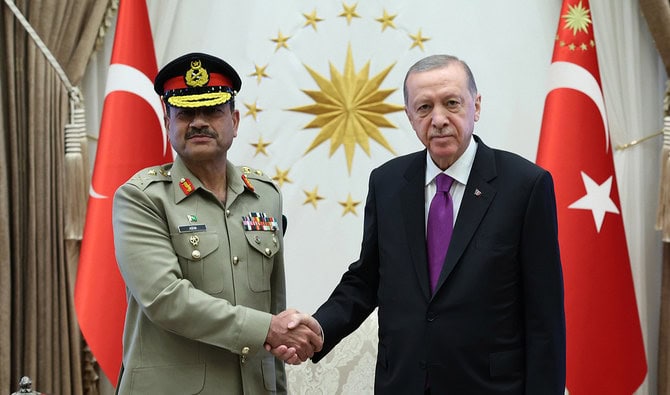Field Marshal Asim Munir Arrives In Turkiye For Key Strategic Talks