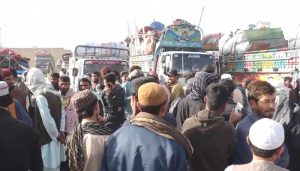 Pakistan Orders Immediate Arrest Of Afghans Staying Without Valid Visas