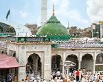 Punjab Auqaf Seeks Millions From Officials Over Alleged Corruption At Major Shrines