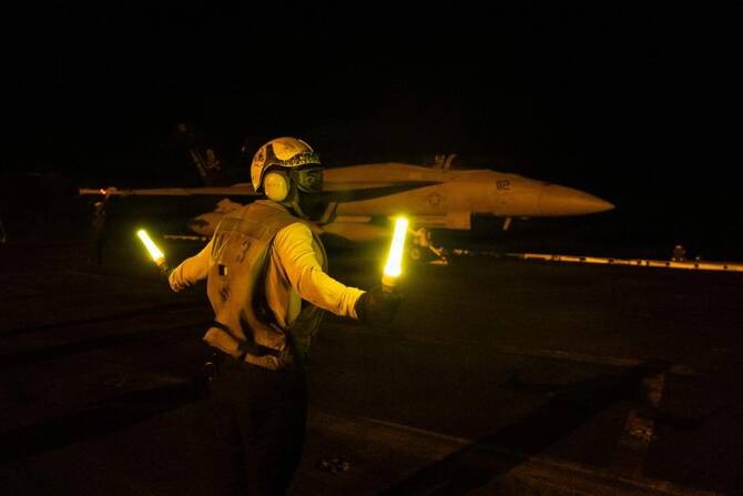 Us Strikes Irgc Targets After Attempted Iranian Attacks As Me Conflict Widens
