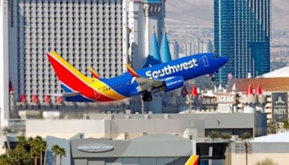 Couple Fleeing Home To Marry Get Surprise Wedding Ceremony Mid Flight