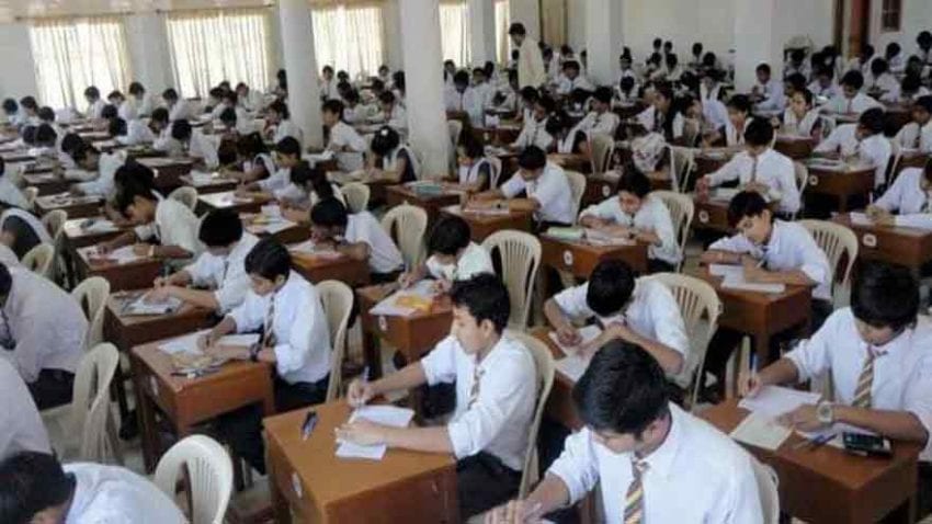 Faisalabad Board Matric 2026 Results Girls Secure Top Two Positions