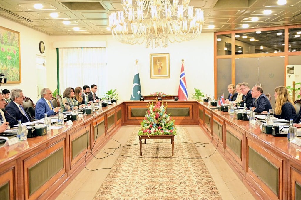 Pakistan Norway Eye Stronger Partnership In Trade Climate And Education 