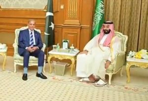 Pakistan Saudi Arabia Top Leadership Hold Key Meeting In Makkah Amid Regional Tensions