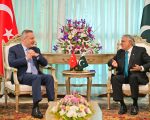 Pakistan Turkish Foreign Ministers Discuss Regional Security R4 Meeting In Phone Call