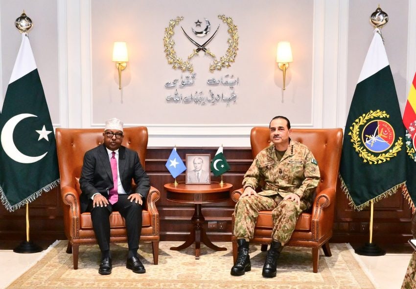 Somali Defence Minister Meets Field Marshal Asim Munir At Ghq Ispr