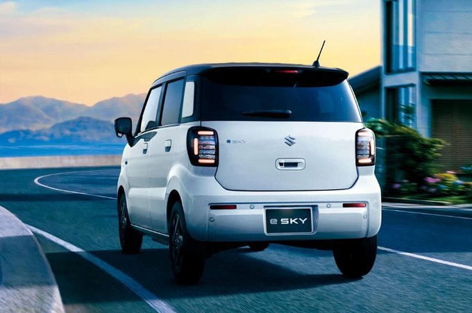 Suzukis First Electric Kei Car E Sky Gets 50 Kw Fast Charging 300 Km Range 