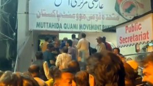 Three Injured As Rival Mqm P Factions Clash Outside Bahadurabad Headquarters