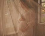 Mahira Khans Surprise Pregnancy Announcement Sends Fans Into Frenzy