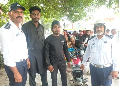 Motorcyclists Fake Number Plate Trick Leaves Another Owner With Rs144000 Fines