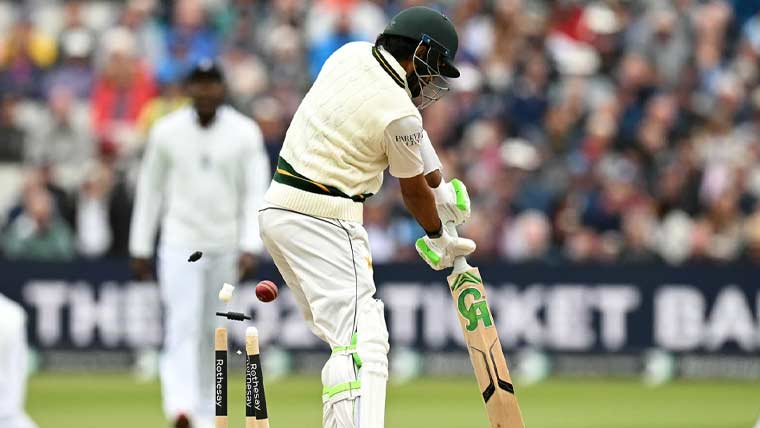 Pakistan In Trouble As Seven Wickets Fall For 100 In Birmingham Test