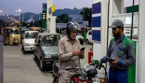 Petrol Relief Scheme Expanded To 20 Year Old Motorcycles Rickshaws And Qingqis