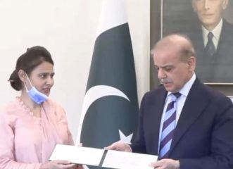 Pm Announces Rs10m Reward Medal Of Service For Nurse Who Saved Newborn During Pims Fire