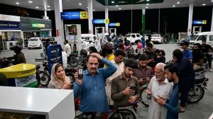 Pm Petrol Relief Scheme 9771 Sms Failure Leaves Pakistanis Frustrated