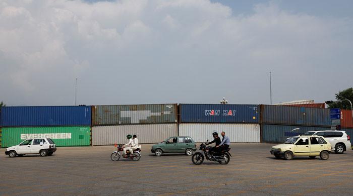 Routes From Kp To Islamabad Reopen After Pti Delays Long March