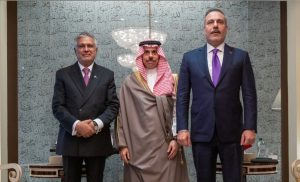 Saudi Arabia Pakistan And Turkiye Plan Emergency Defence Meeting Amid Houthi Attacks