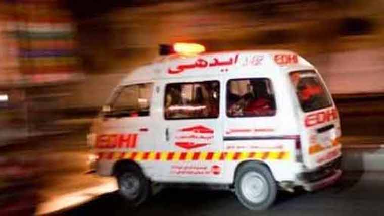 7 Killed Over 30 Injured In Truck Van Collision In Balochistans Machh
