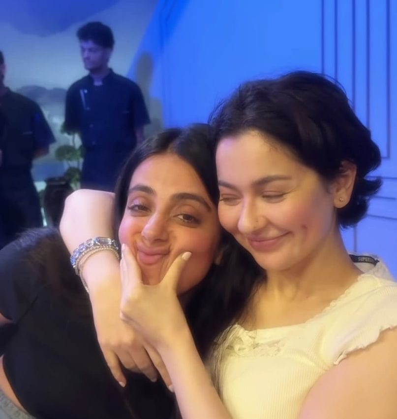 Hania Aamir And Yashma Gill Melt Hearts With Cute Birthday Moments 