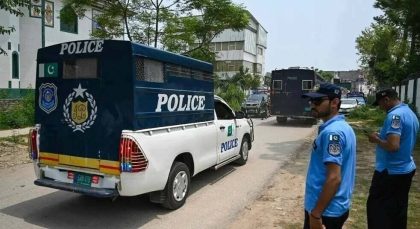 Islamabad Police Officers Rob Chinese Nationals At Gunpoint Loot Rs2 Million In Armed Raid