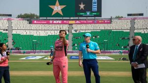 Pakistan Win Toss Opt To Field Against England In Tri Series Clash