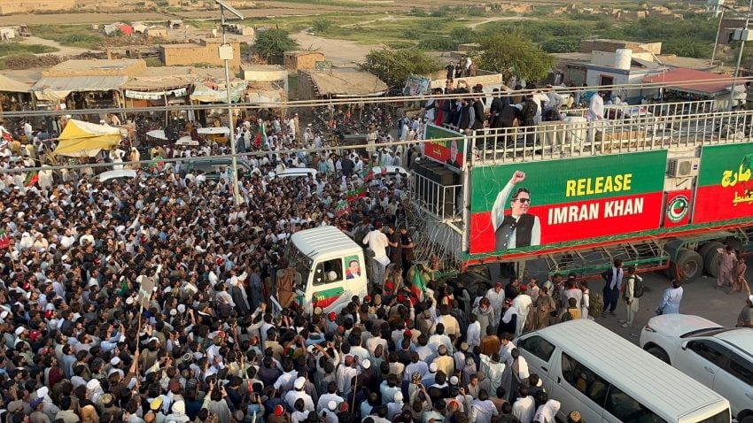 Ptis Long March Heads To Khyber Instead Of Peshawar Amid Slow Burn Strategy