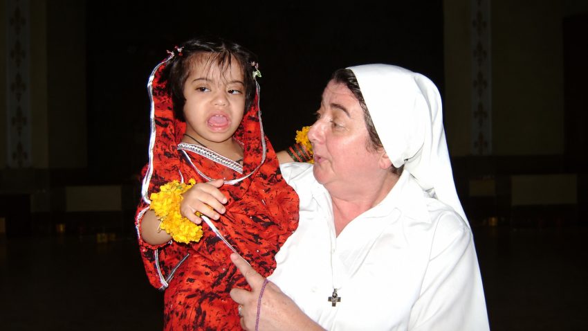 She Asked To See Our Dil We Owe Her A Sitara