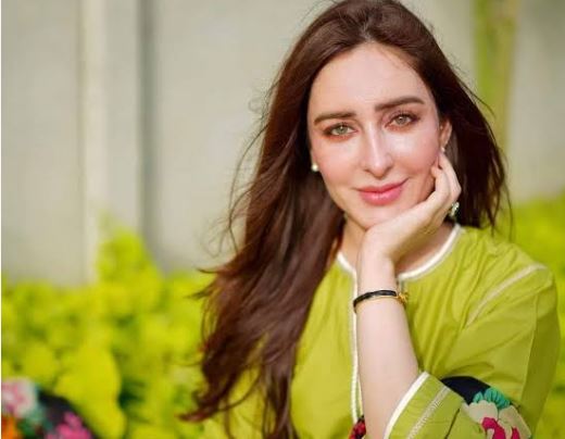 Sidra Niazis Outfit At Sheroes Premiere Draws Criticism Online